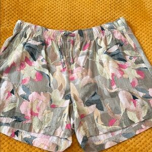 Sincerely Jules Floral Women's Shorts in Pink and Green